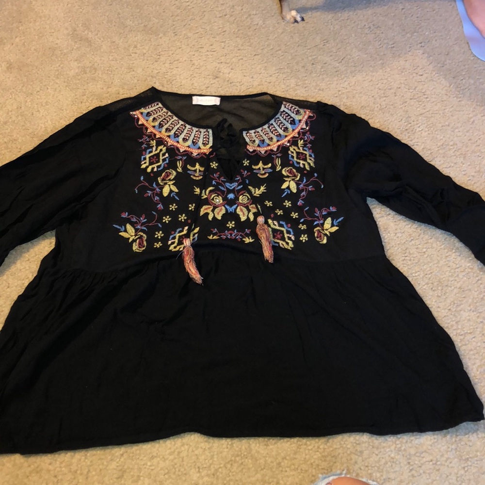 Altard state detailed neck line long sleeve